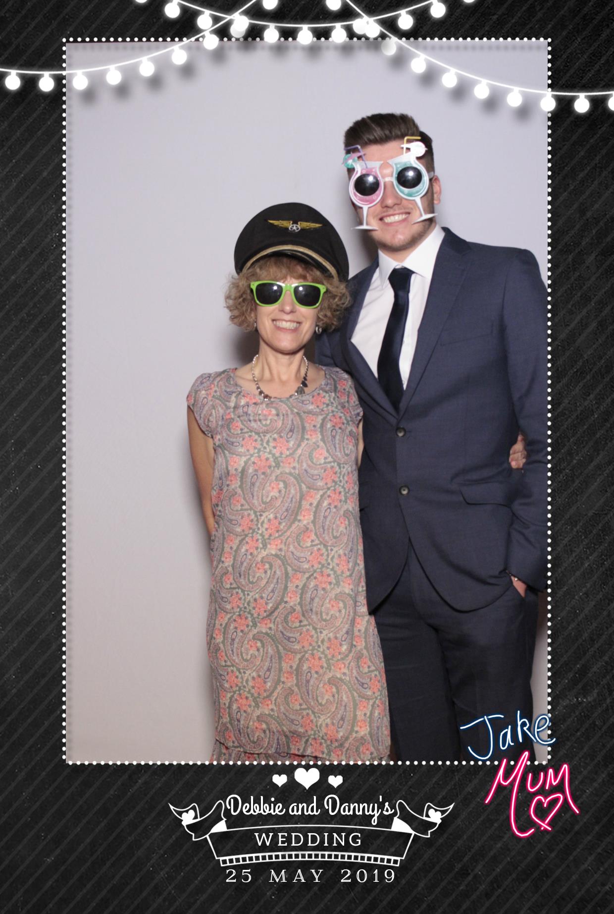 Debbie & Danny's Wedding | View more photos from the event at gallery.myphotoboothexperience.co.uk/u/MyPhotoBoothExperienceLtd/Debbie-Dannys-Wedding